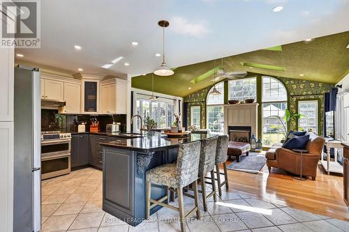 3335 Four Seasons Drive, Frontenac (Frontenac South), ON - Indoor