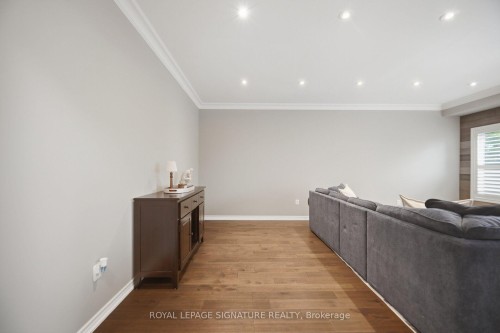 3059 Ferguson Drive, Burlington, ON - Indoor Photo Showing Other Room