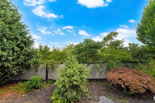 3059 Ferguson Drive, Burlington, ON - Outdoor