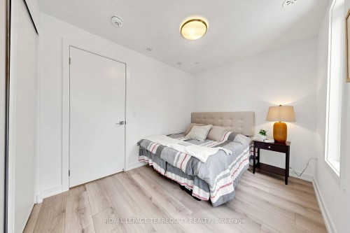 66-10 Calamint Lane, Toronto, ON - Indoor Photo Showing Bedroom