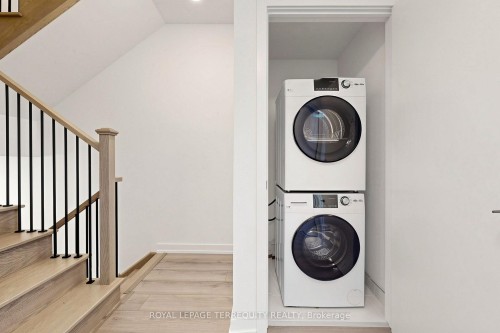 66-10 Calamint Lane, Toronto, ON - Indoor Photo Showing Laundry Room