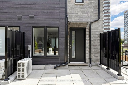 66-10 Calamint Lane, Toronto, ON - Outdoor