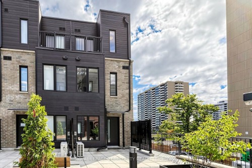 66-10 Calamint Lane, Toronto, ON - Outdoor With Balcony