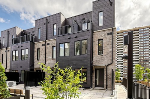 66-10 Calamint Lane, Toronto, ON - Outdoor