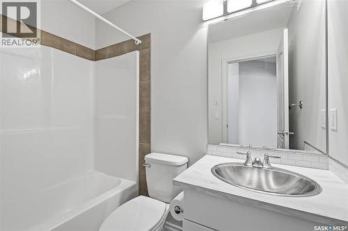 738 Lamarsh Lane, Saskatoon, SK - Indoor Photo Showing Bathroom