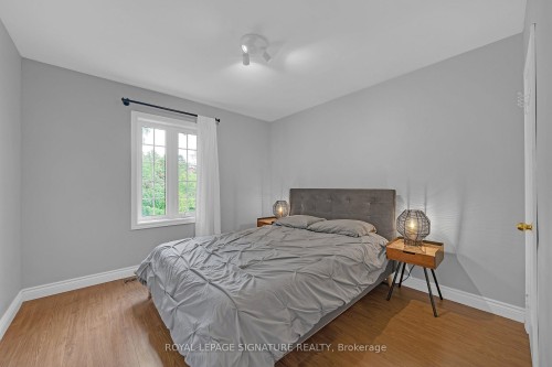 118 Rexleigh Drive, Toronto, ON - Indoor Photo Showing Bedroom