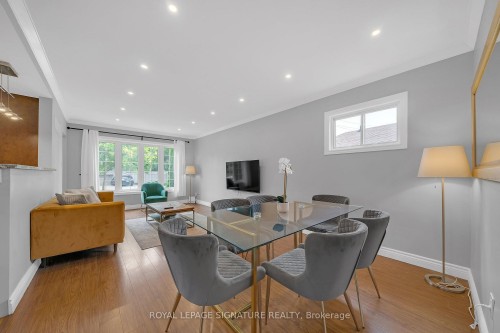 118 Rexleigh Drive, Toronto, ON - Indoor