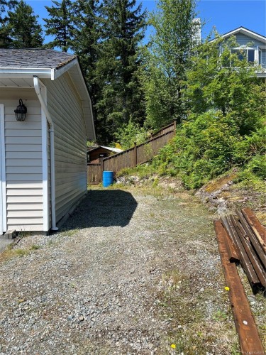 492 Cedar Cres, Gold River, BC 