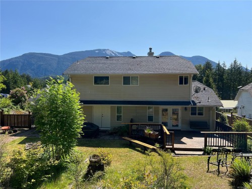 492 Cedar Cres, Gold River, BC 