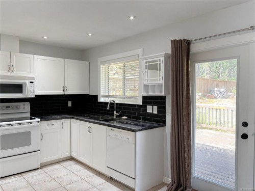 492 Cedar Cres, Gold River, BC 
