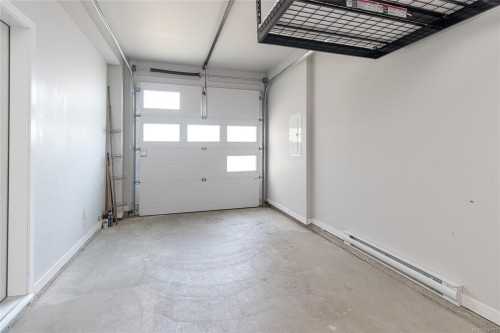 259 Bellamy Link, Langford, BC - Indoor Photo Showing Garage