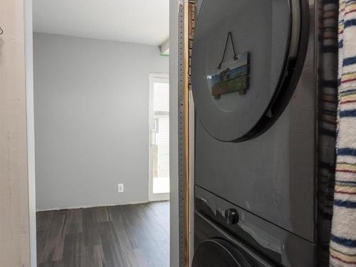 73 Empress Ave N, Thunder Bay, ON - Indoor Photo Showing Laundry Room