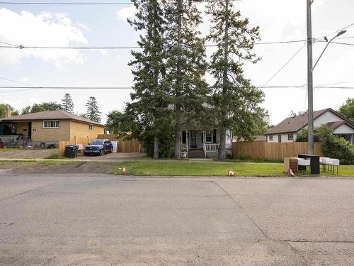 73 Empress Ave N, Thunder Bay, ON - Outdoor