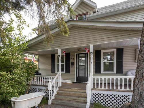 73 Empress Ave N, Thunder Bay, ON - Outdoor With Deck Patio Veranda