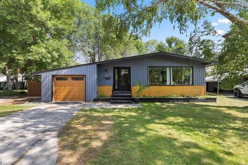 71 Macalester Bay, Winnipeg, MB - Outdoor