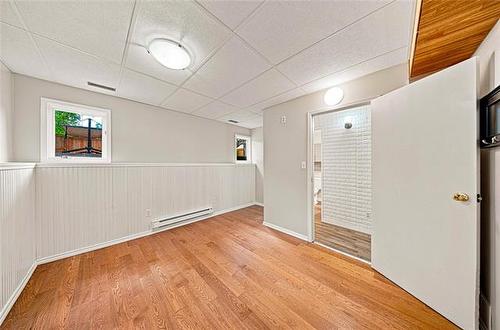 34 Leamington Gate, Winnipeg, MB - Indoor Photo Showing Other Room