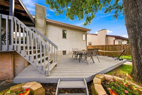 34 Leamington Gate, Winnipeg, MB - Outdoor With Deck Patio Veranda