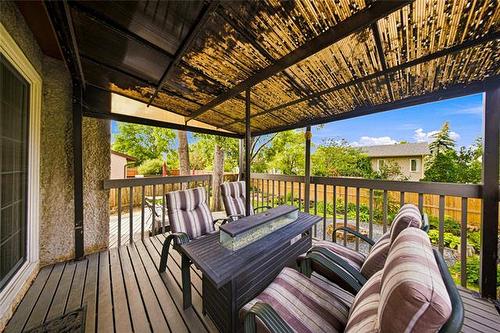 34 Leamington Gate, Winnipeg, MB - Outdoor With Deck Patio Veranda With Exterior