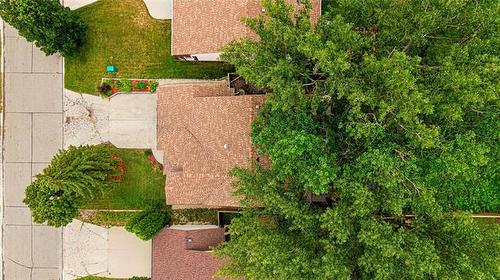 34 Leamington Gate, Winnipeg, MB - Outdoor