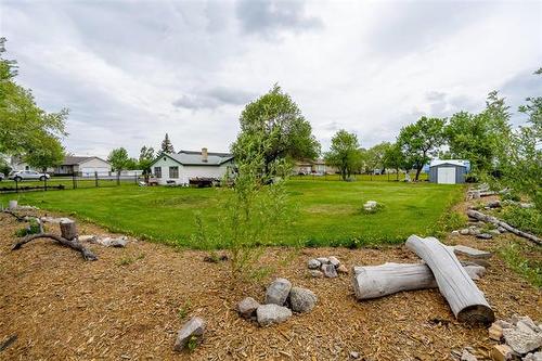 1090 Lyons St, Headingley, MB - Outdoor