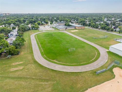 191 Twain Dr, Winnipeg, MB - Outdoor With View