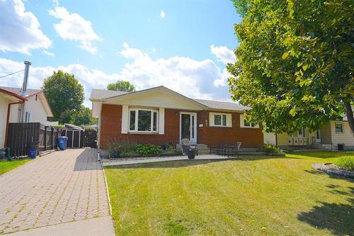 58 Amelia Cr, Winnipeg, MB - Outdoor