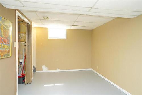 58 Amelia Cr, Winnipeg, MB - Indoor
