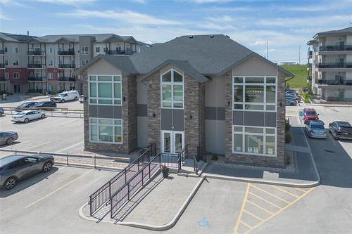 304-50 Philip Lee Dr, Winnipeg, MB - Outdoor With Facade