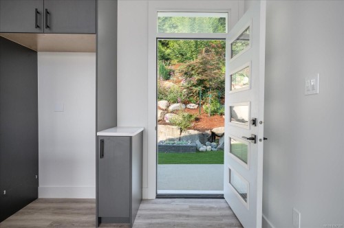 908 Craig Rd, Ladysmith, BC 