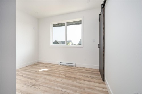908 Craig Rd, Ladysmith, BC 