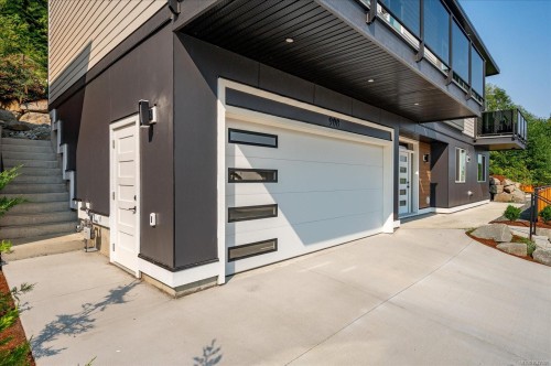 908 Craig Rd, Ladysmith, BC 