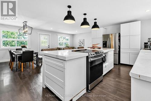 Open concept kitchen area - 7363 Sideroad 33 34 Road, Clearview, ON - Indoor Photo Showing Kitchen With Upgraded Kitchen