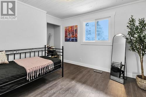 Bedroom 3 - 7363 Sideroad 33 34 Road, Clearview, ON - Indoor Photo Showing Bedroom