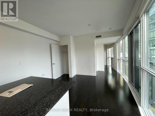 1005 - 1 The Esplanade Drive, Toronto, ON - Indoor Photo Showing Other Room