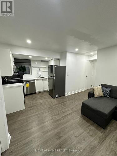 97 FOREST EDGE CRESCENT , East Gwillimbury, Ontario L9N 0S6 2