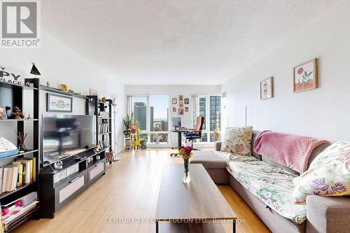 4106 - 210 Victoria Street, Toronto, ON - Indoor Photo Showing Living Room