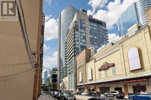 4106 - 210 Victoria Street, Toronto, ON - Outdoor