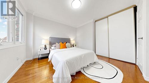 41 Jonathan Gate, Vaughan, ON - Indoor Photo Showing Bedroom