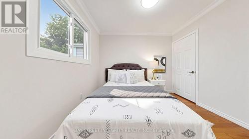 41 Jonathan Gate, Vaughan, ON - Indoor Photo Showing Bedroom
