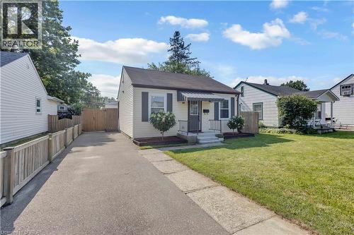 74 Eighth Avenue, Brantford, ON - Outdoor