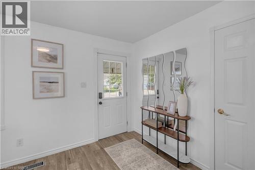 74 Eighth Avenue, Brantford, ON - Indoor Photo Showing Other Room