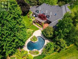 27 BLACKBERRY PLACE  Hamilton, ON L0R 1H2