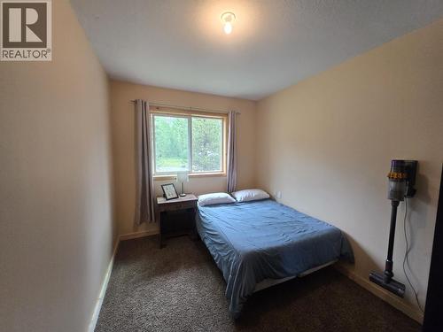 1020 Rainbow Road, Quesnel, BC - Indoor Photo Showing Bedroom