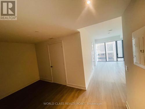 2404 - 8 Cumberland Street, Toronto, ON - Indoor Photo Showing Other Room
