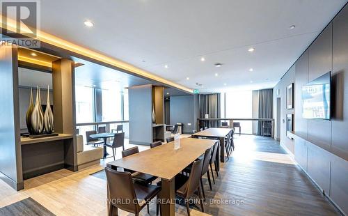 2404 - 8 Cumberland Street, Toronto, ON - Indoor Photo Showing Dining Room