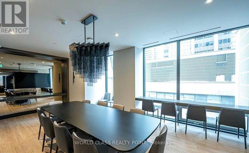 2404 - 8 Cumberland Street, Toronto, ON - Indoor Photo Showing Dining Room