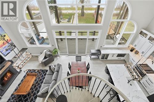 207 Beach Boulevard, Hamilton, ON -  Photo Showing Other Room