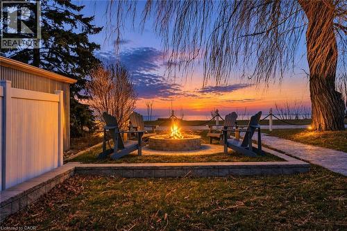 207 Beach Boulevard, Hamilton, ON - Outdoor