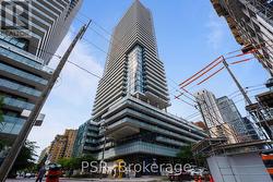 2601 - 161 ROEHAMPTON AVENUE Toronto, ON M4P 0C8