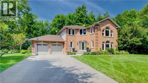 7664 Maltby Road E, Puslinch, ON - Outdoor With Facade